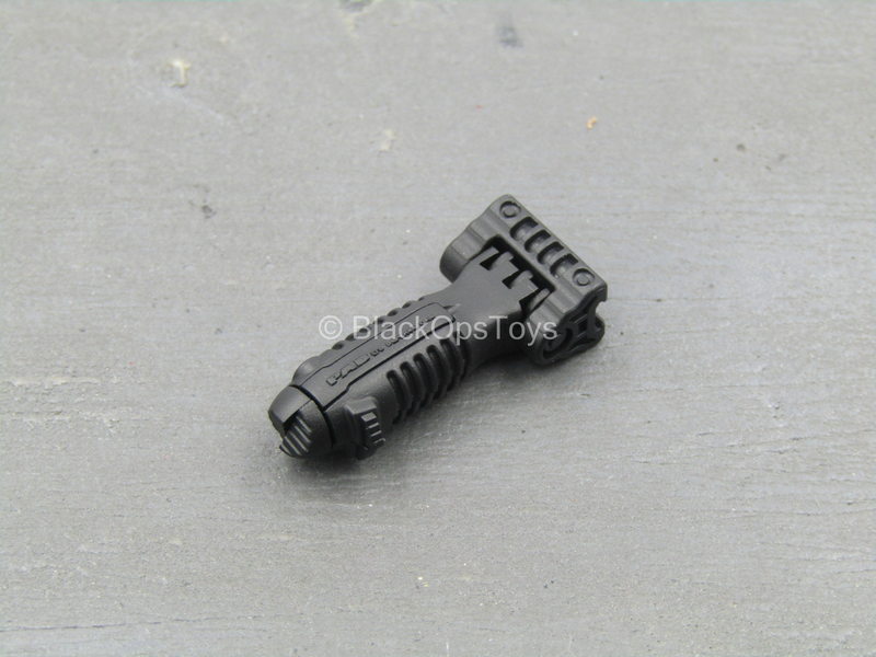 Load image into Gallery viewer, Doom's Day Kit - Black Grip Pod (Extendable Bipod)

