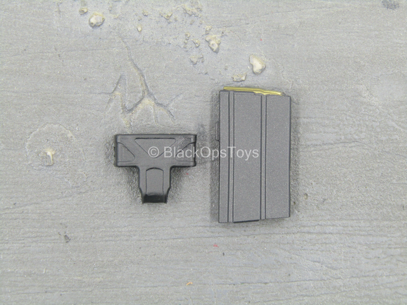 Load image into Gallery viewer, Doom&#39;s Day Kit - 7.62 Magazine w/Black Magpul
