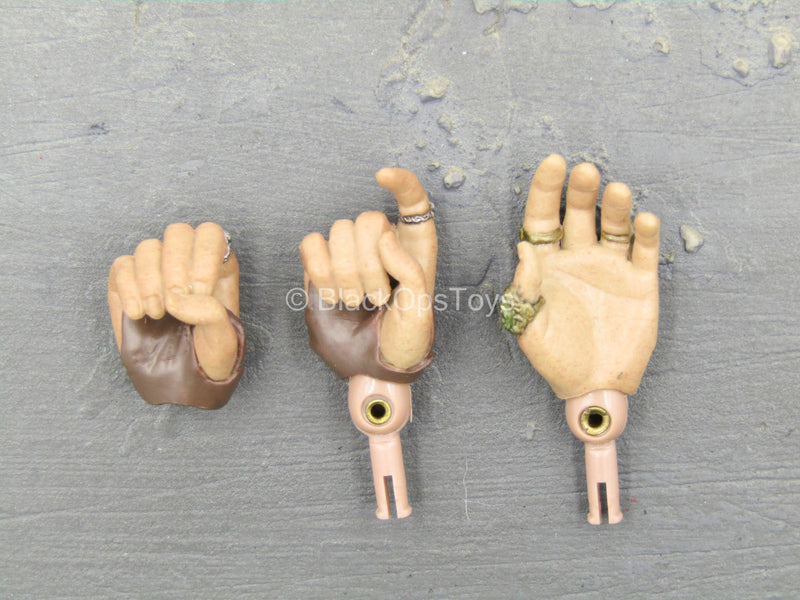 Load image into Gallery viewer, POTC - Pirate Jack Sparrow - Ringed Hand Set Type 2
