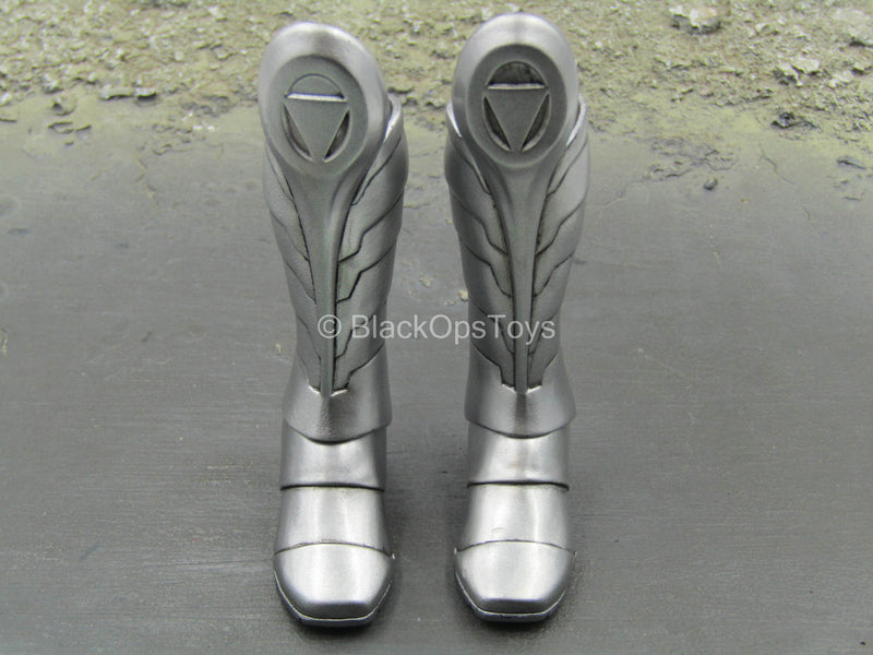 Load image into Gallery viewer, Gambit - Silver Like 2-Part Boots (Peg Type)
