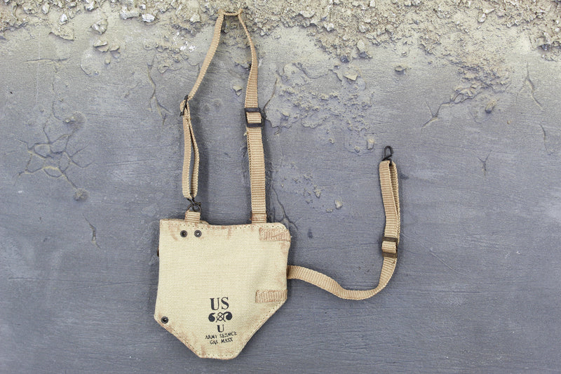 Load image into Gallery viewer, WWII - Infantry - Henry Kano - Tan Gas Mask Pouch

