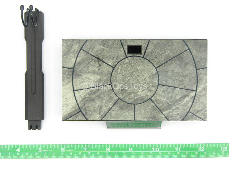 Load image into Gallery viewer, Fantastic Beasts - Gellert - Base Figure Stand
