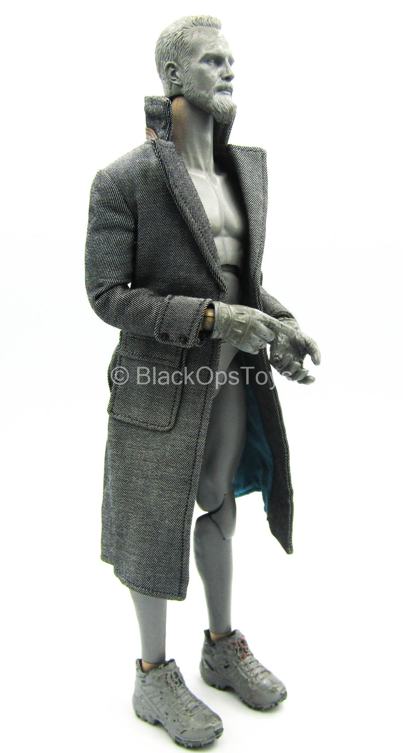 Load image into Gallery viewer, Fantastic Beasts - Newt - Grey Coat w/Blue Lining

