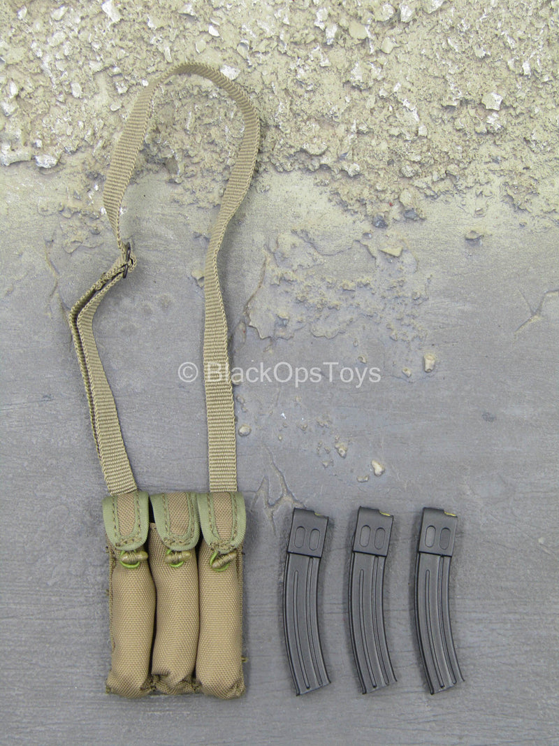 Load image into Gallery viewer, People&#39;s Volunteer Army - Magazines w/Cross Body Pouch
