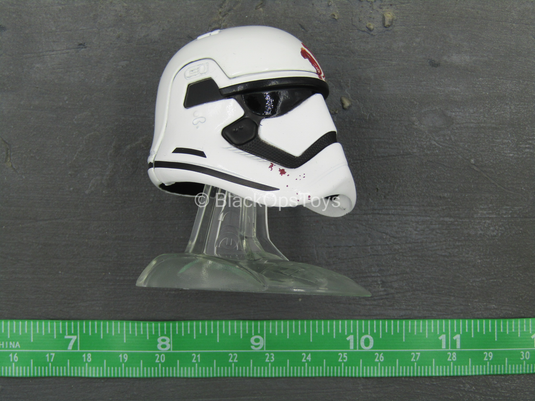 Star Wars - Metal "Finn" Helmet On Stand