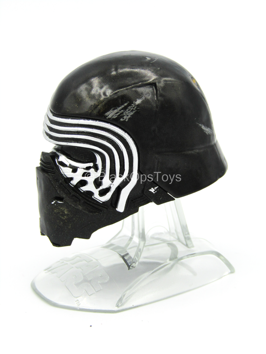 Star Wars - Metal "Kylo Ren" Helmet On Stand