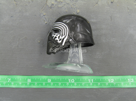 Star Wars - Metal "Kylo Ren" Helmet On Stand