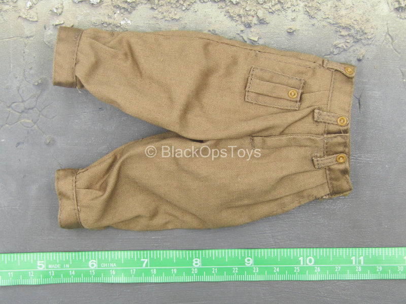 Load image into Gallery viewer, WWII - British Guards Officer - Brown Trench Coat w/Brown Pants
