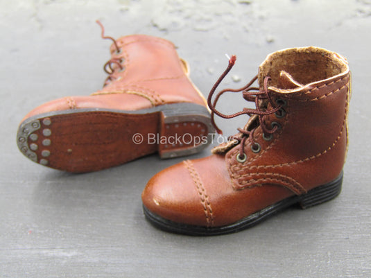 WWII - British Guards Officer - Brown Leather-Like Boots (Foot Type)
