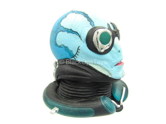 Hellboy - Abe Sapien - Blue Male Head Sculpt w/Breathing Device