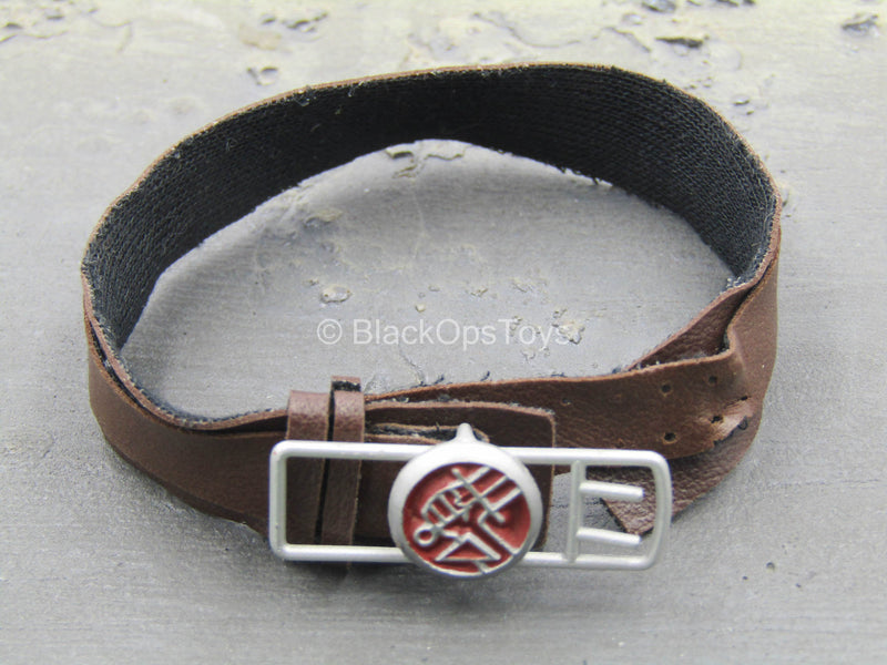 Load image into Gallery viewer, Hellboy - Abe Sapien - Brown Leather-Like Belt w/Belt Buckle
