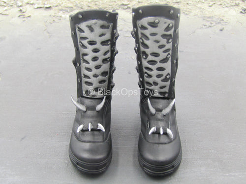 Andromeda - Tyr Anasazi - Black Knee High Spike Boots (Foot Type)