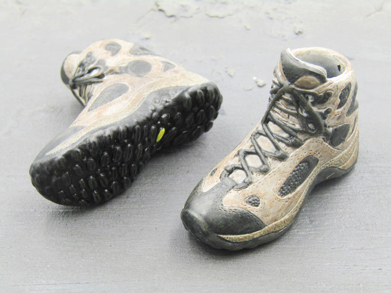Load image into Gallery viewer, NSW Forces - Desert Ops - Desert Tactical Boots (Peg Type)
