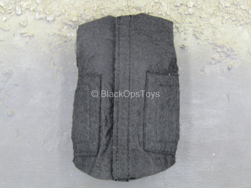 Load image into Gallery viewer, The Hobbit - Gandalf - Black Vest
