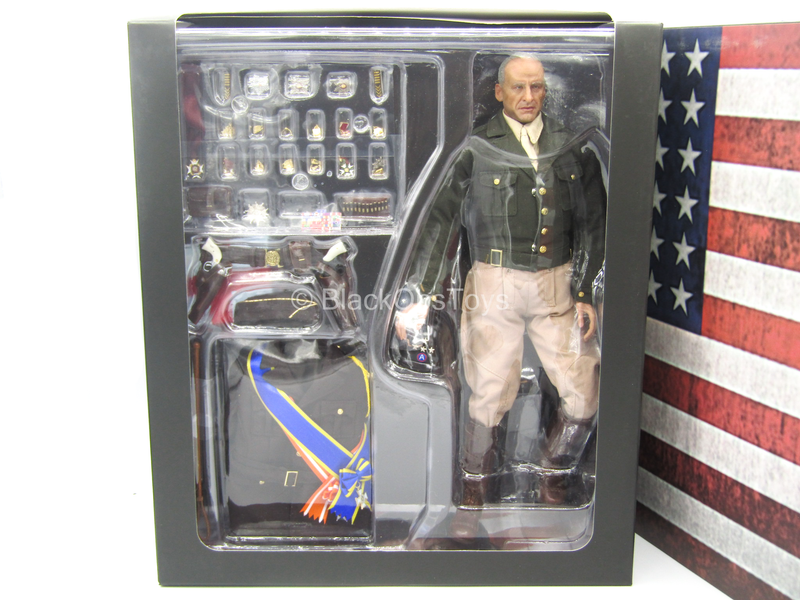 Load image into Gallery viewer, WWII - US Army General George S. Patton w/Gift Set - MINT IN BOX
