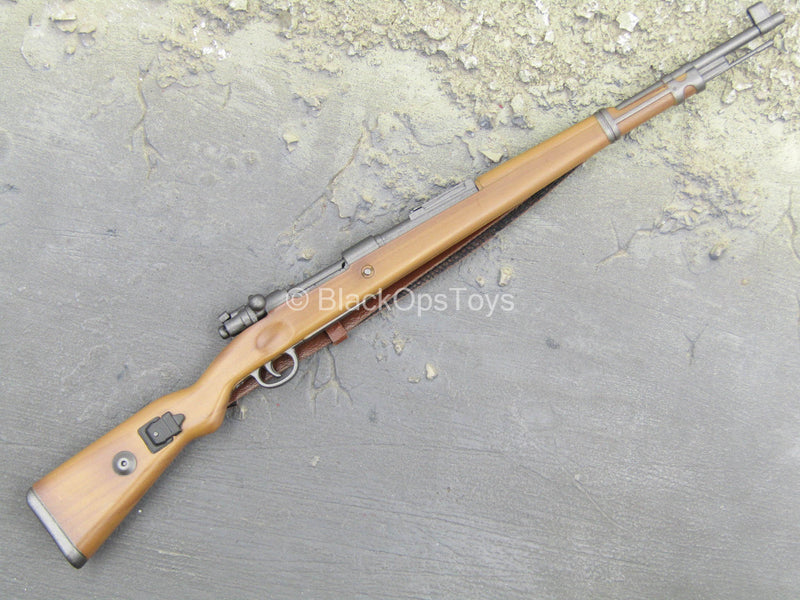 Load image into Gallery viewer, WWII Set - Kar98k Rifle Type 1 w/Leather-Like Sling
