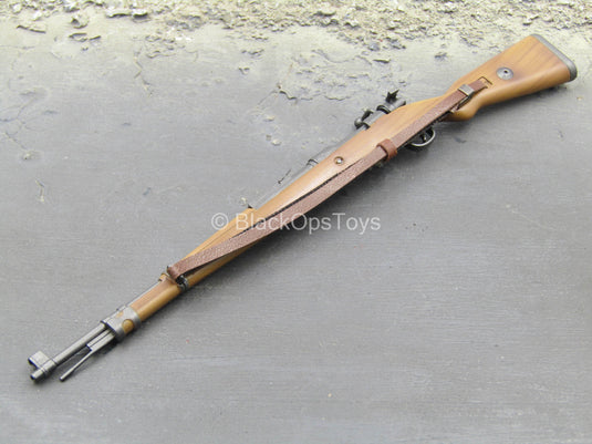 WWII Set - Kar98k Rifle Type 1 w/Leather-Like Sling