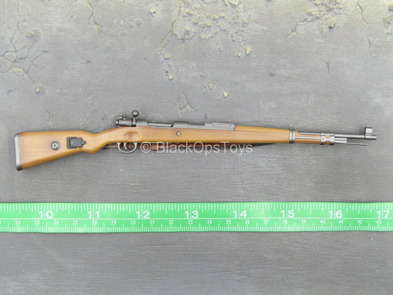 Load image into Gallery viewer, WWII Set - Kar98k Rifle Type 1 w/Leather-Like Sling
