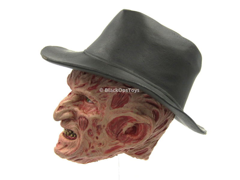 Load image into Gallery viewer, Freddy Krueger - Head Sculpt &amp; Hand Set
