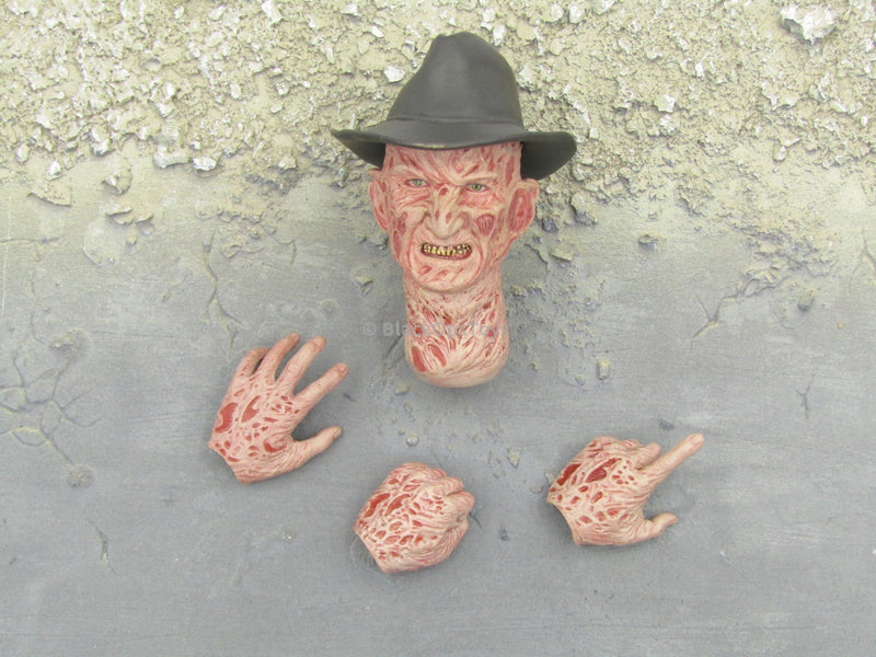 Load image into Gallery viewer, Freddy Krueger - Head Sculpt &amp; Hand Set
