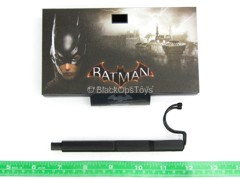 Load image into Gallery viewer, Arkham Knight - Batgirl - Base Figure Stand
