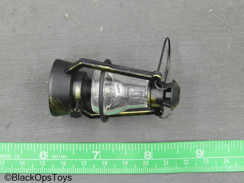 Load image into Gallery viewer, Doomsday Rat - Light Up Lamp (Read Desc)

