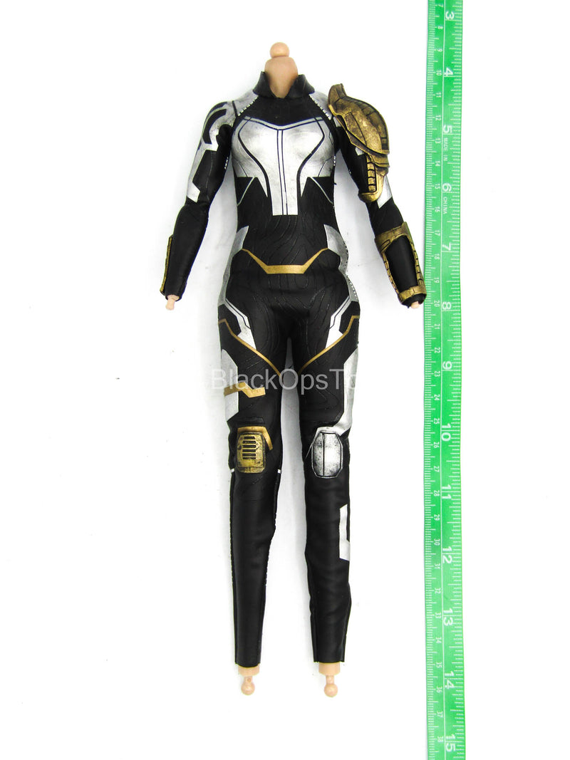 Load image into Gallery viewer, Shadow Void - Female Body w/Body Suit &amp; Armor
