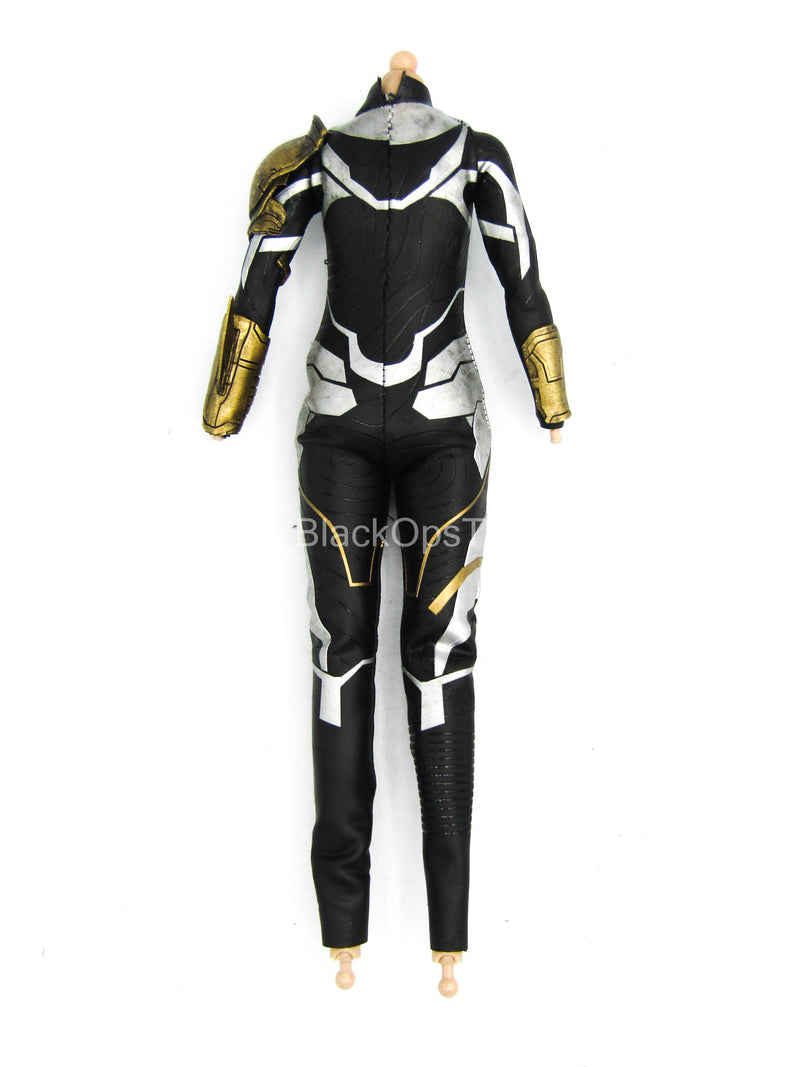 Load image into Gallery viewer, Shadow Void - Female Body w/Body Suit &amp; Armor

