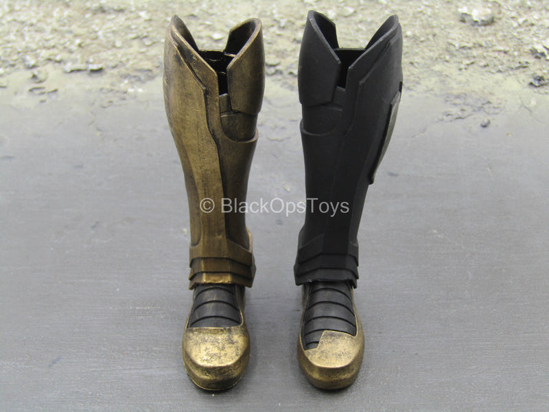 Load image into Gallery viewer, Shadow Void - Black &amp; Gold Like Female 2-Part Boots (Peg Type)
