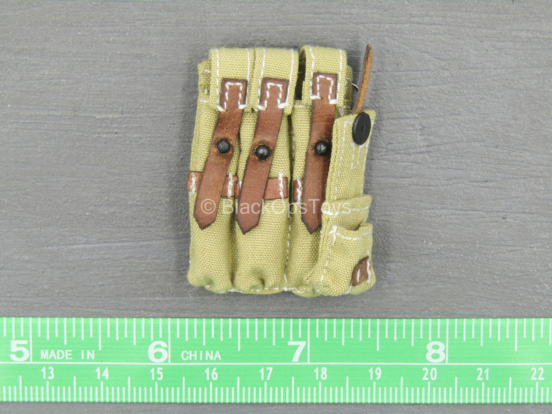 Load image into Gallery viewer, WWII - Afrika Female Officer - Tan Stick Mag Pouch
