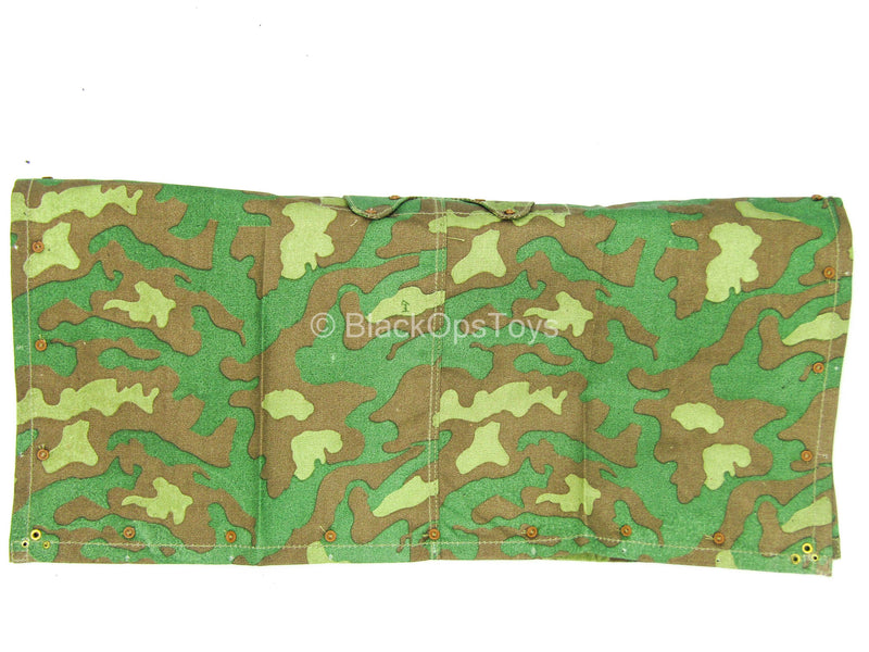 Load image into Gallery viewer, German Uniform Sets - Camo Combat Uniform w/Poncho
