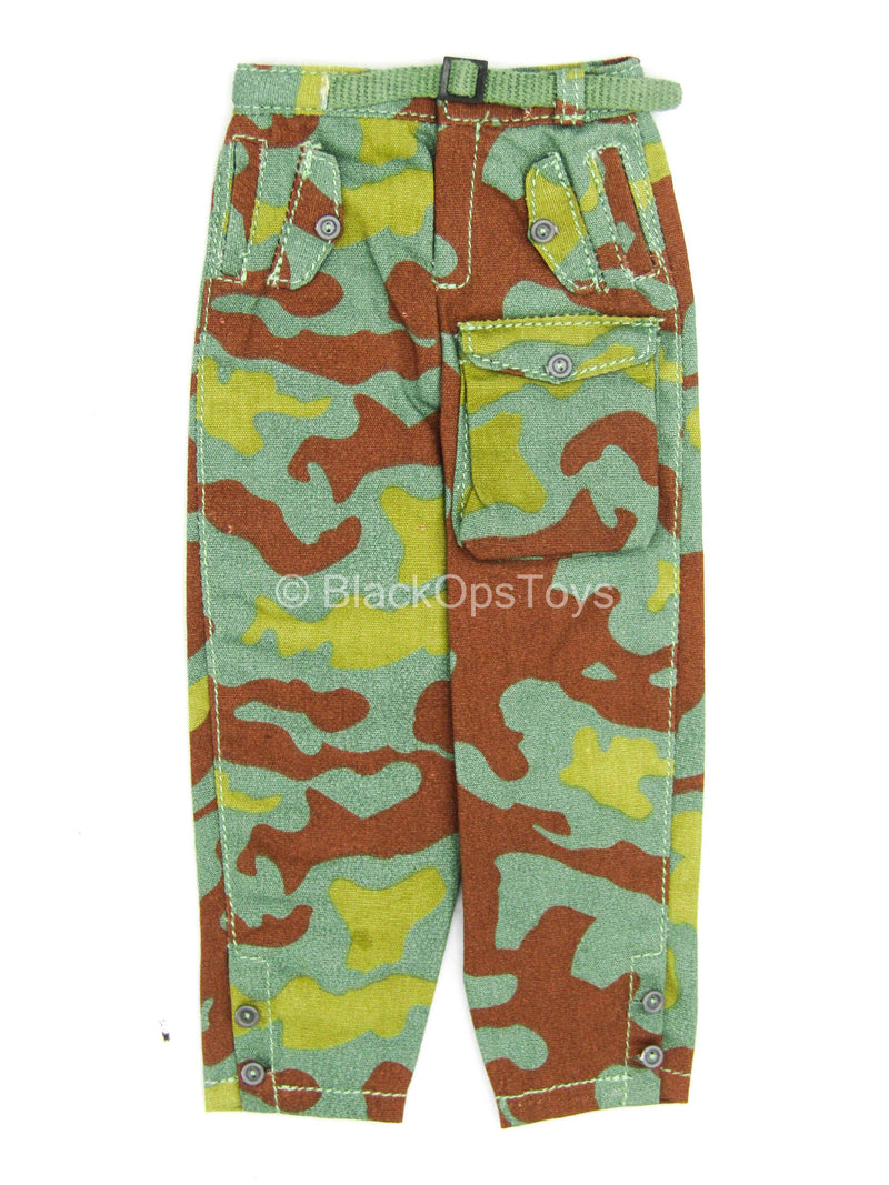 Load image into Gallery viewer, German Uniform Sets - Camo Combat Uniform Type 2
