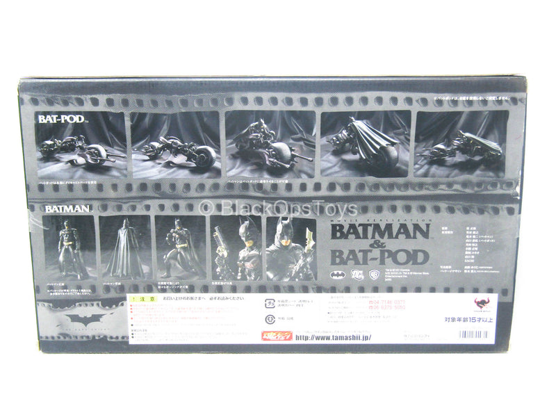 Load image into Gallery viewer, 1/10 scale - Dark Knight - Batman &amp; Bat-Pod - MINT IN BOX
