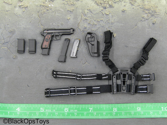 Player Unknowns Battlegrounds - M9 Pistol w/Drop Leg Holster