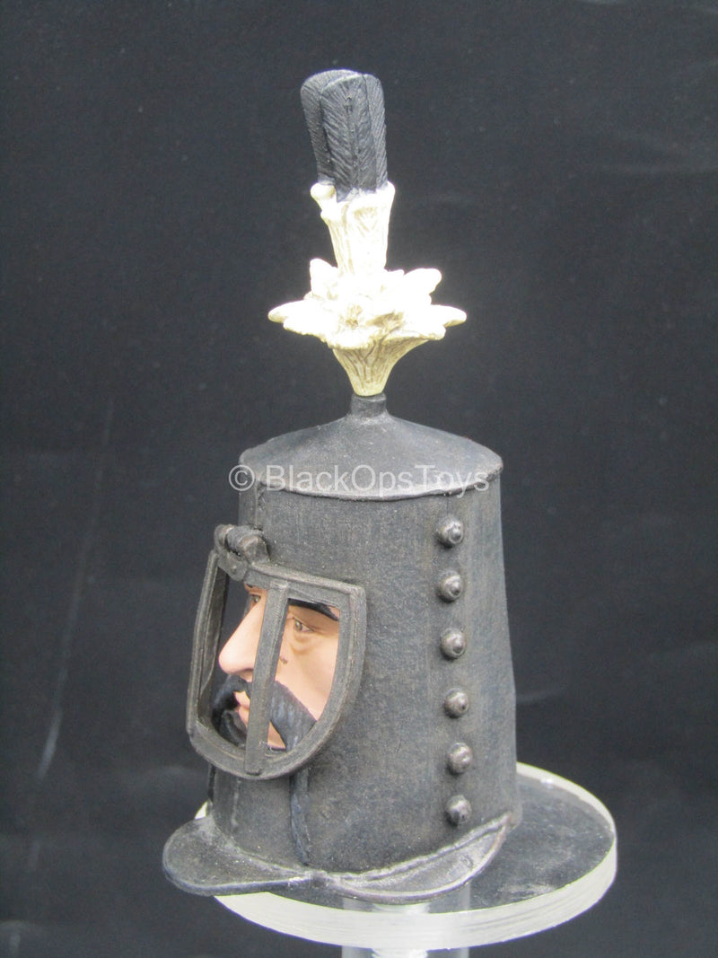 Load image into Gallery viewer, Monty Python - Sir Bedevere - Male Helmeted Head Sculpt
