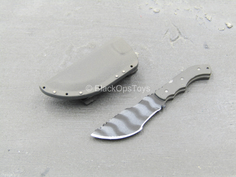 Load image into Gallery viewer, GI JOE - Zartan - Stripped Knife w/Sheath
