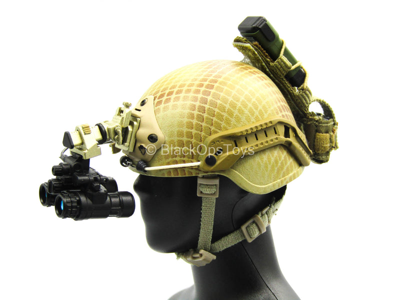 Load image into Gallery viewer, 26th MEU VBSS - Tan Helmet w/NVG Set
