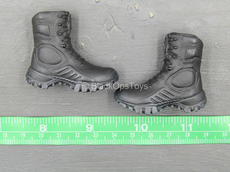 Load image into Gallery viewer, Civil War - Winter Soldier - Black Combat Boots (Peg Type)
