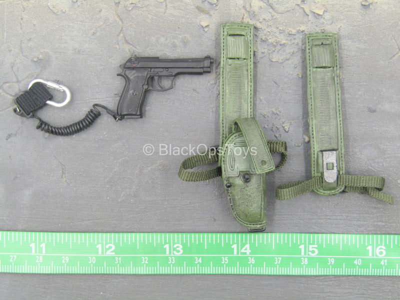 Load image into Gallery viewer, US SOCOM Army Ranger - M9 Beretta Pistol w/Green Holster
