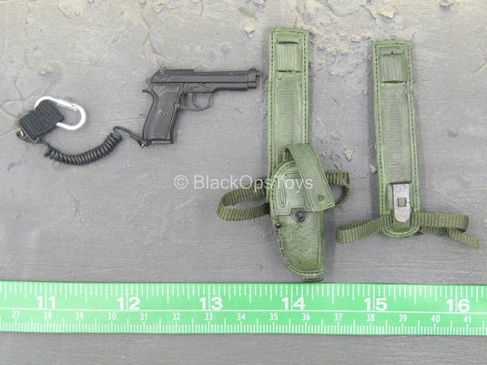 US SOCOM Army Ranger - M9 Beretta Pistol w/Green Holster