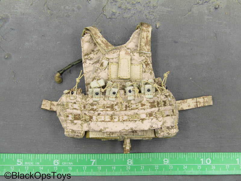 Load image into Gallery viewer, SMU Tier 1 Op. RECCE Element - AOR1 MOLLE Combat Vest
