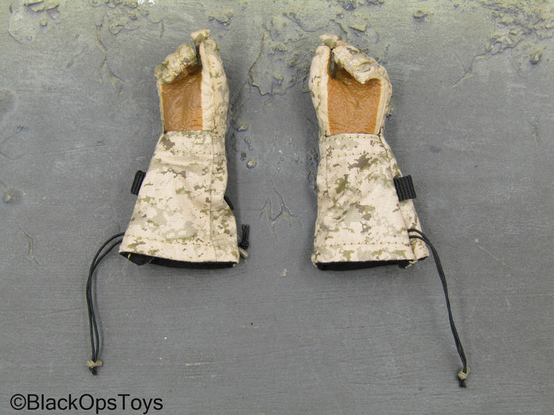 Load image into Gallery viewer, SMU Tier 1 Op. RECCE Element - AOR1 Gloved Hand Set
