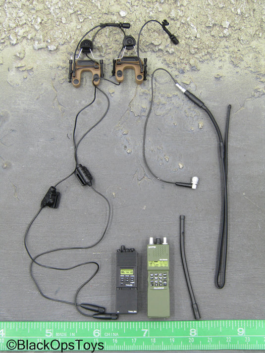 SMU Tier 1 Op. RECCE Element - Radio w/Headset & Whip Antenna