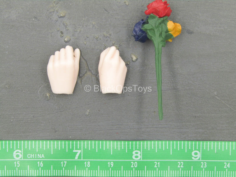 Load image into Gallery viewer, Female Comedian - Female Hand Set w/Roses
