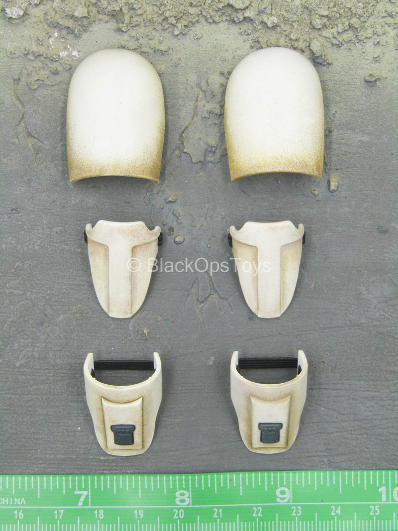 Load image into Gallery viewer, The Mandalorian - Scout Trooper - Weathered Shoulder &amp; Elbow Armor

