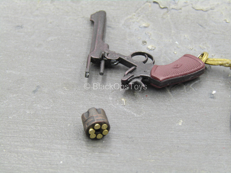 Load image into Gallery viewer, WWI - British Colonel Mackenzie - Metal Indiana Jones Pistol w/Bayonette
