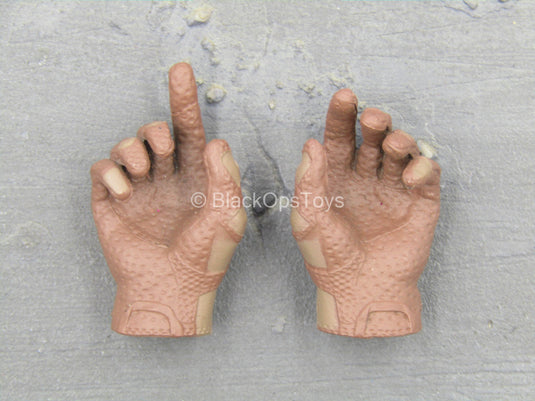 HAND - Brown & Tan Right Trigger Gloved Hand Set