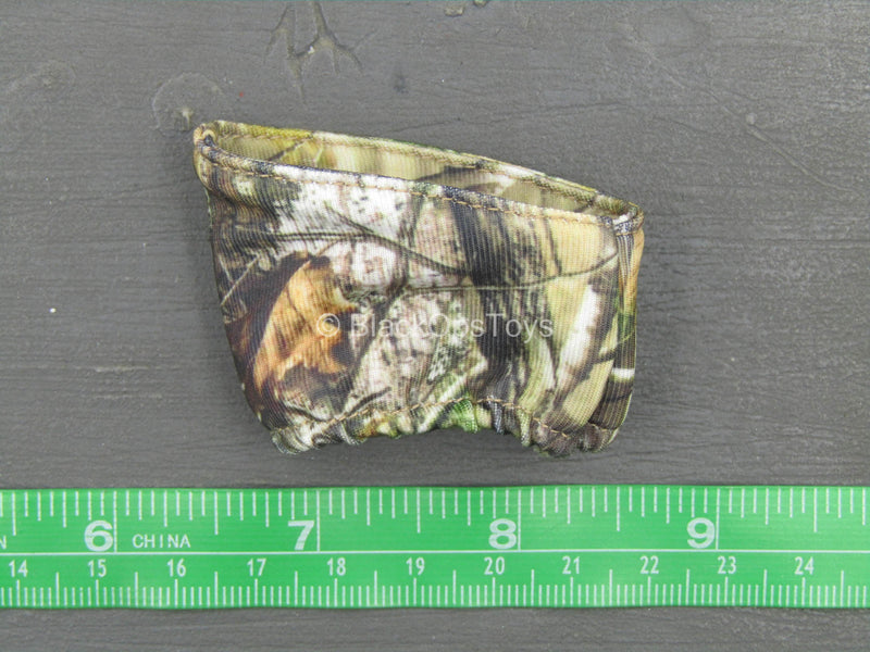 Load image into Gallery viewer, Hunting Realtree Camo - Neck Toque
