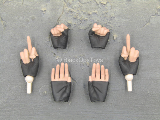 X-Warhead - Female Hand Set w/Wrist Pegs