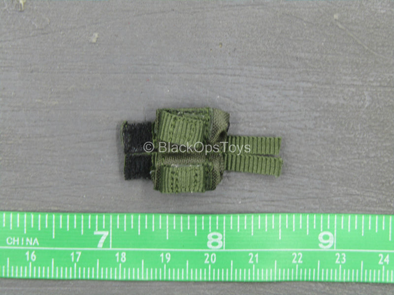 Load image into Gallery viewer, Enforcer Corps - Yuri - Green MOLLE 9mm Pistol Mag Pouch
